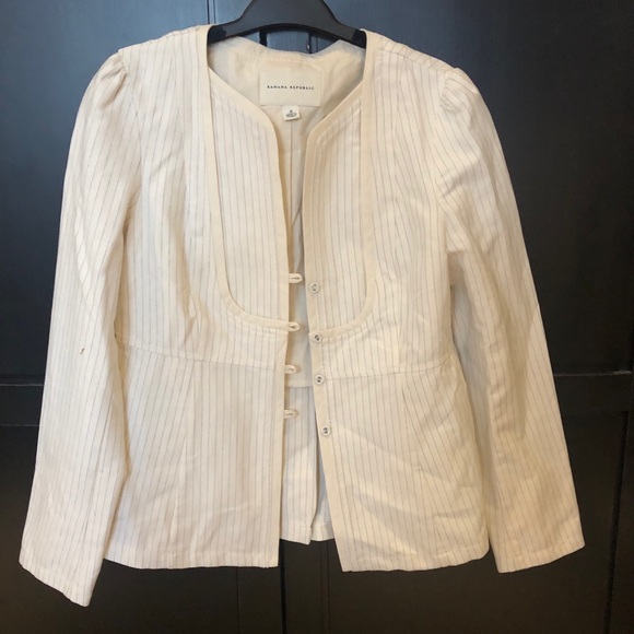 Banana Republic linen pinstripe blazer - Picture 3 of 13